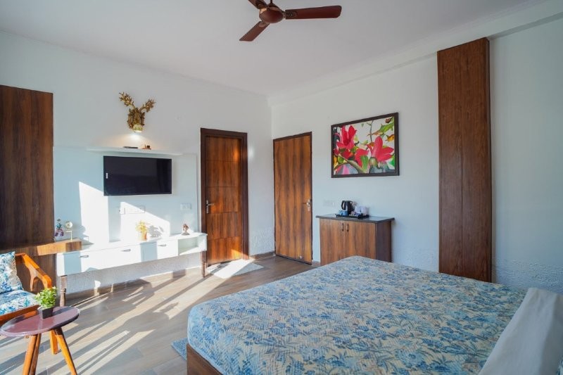resorts inside jim corbett national park