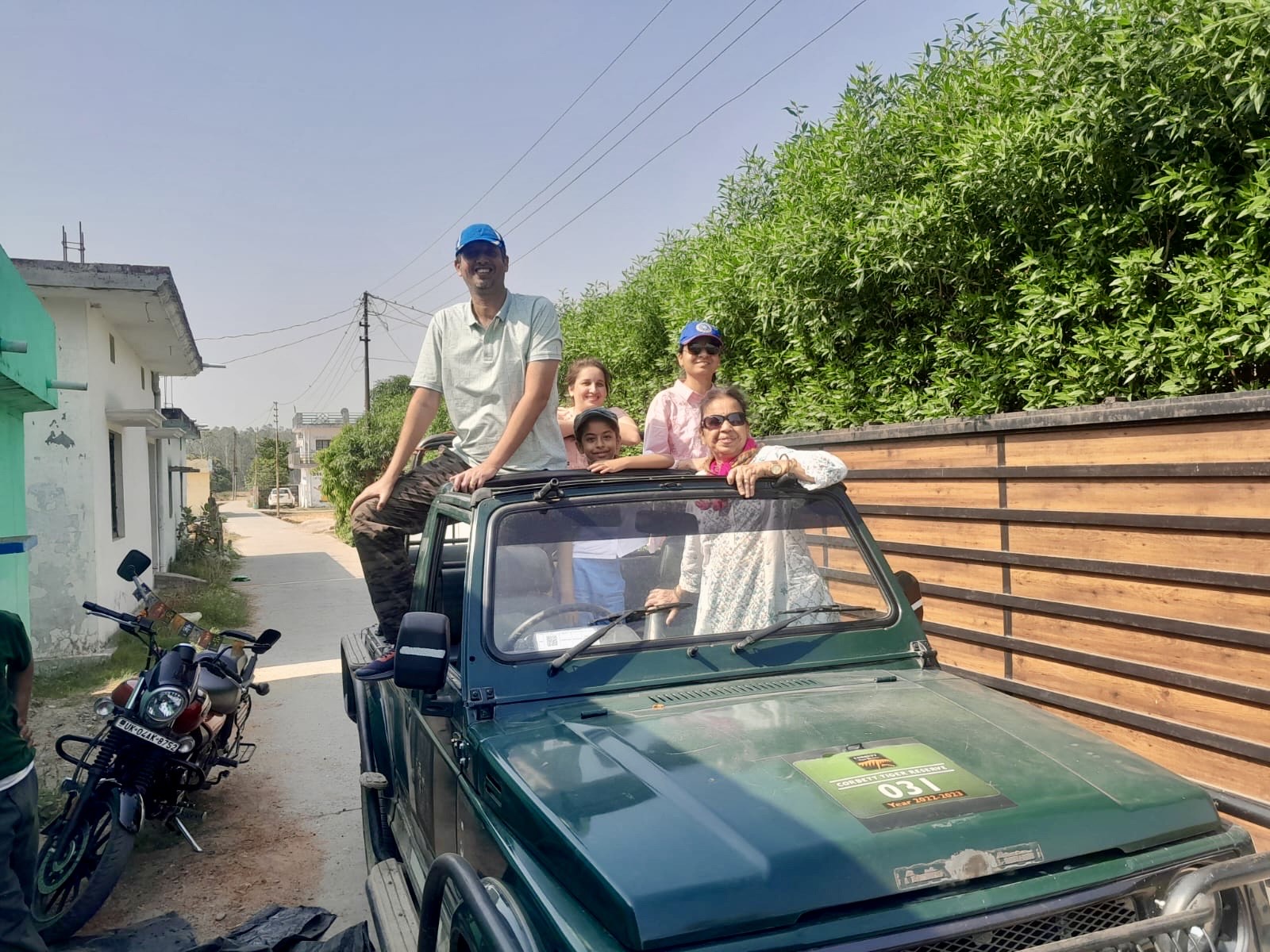 best places to stay in jim corbett